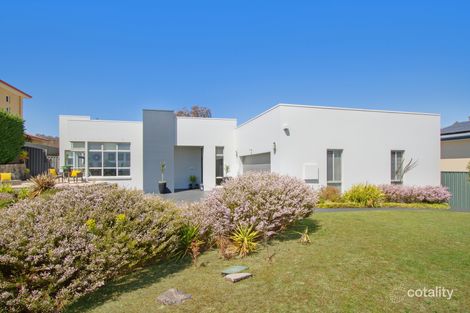 Property photo of 23 Myrtle Close Jerrabomberra NSW 2619