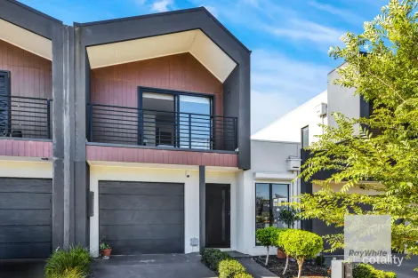 33 Cetona St, Fraser Rise, VIC 3336