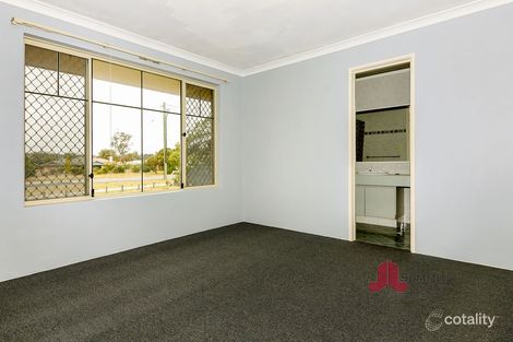 Property photo of 33 Cranbrook Way Usher WA 6230