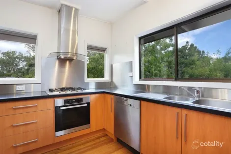 6 Isabel Ave, Ringwood East, VIC 3135