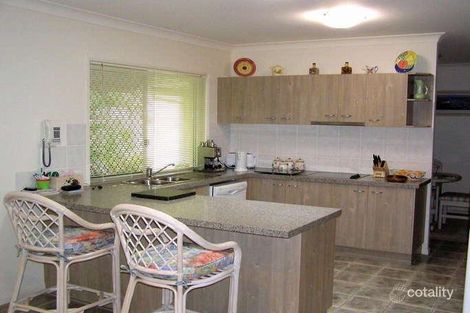 Property photo of 21 Lakeside Circuit Sinnamon Park QLD 4073