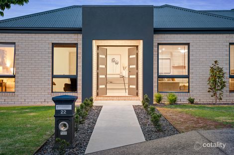 Property photo of 22 St Levans Place Lavington NSW 2641