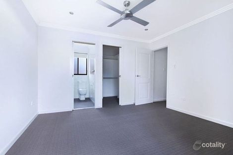 Property photo of 2/3 Yallah Street Albion Park Rail NSW 2527