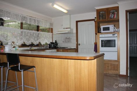 Property photo of 6 Kevin Court Somerville VIC 3912