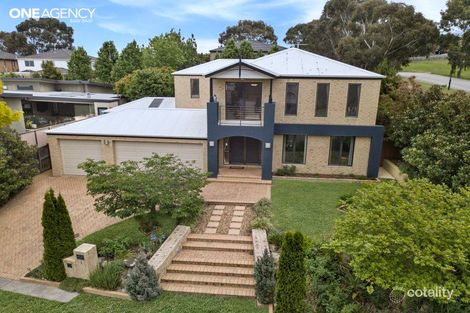 1 Leichhardt Way, Berwick, VIC 3806