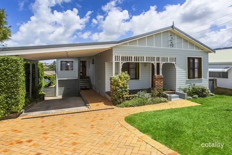 Property photo of 13 Woodland Avenue Thirroul NSW 2515