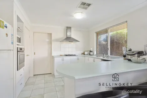 Property photo of 4/2 Planetree Pass Canning Vale WA 6155