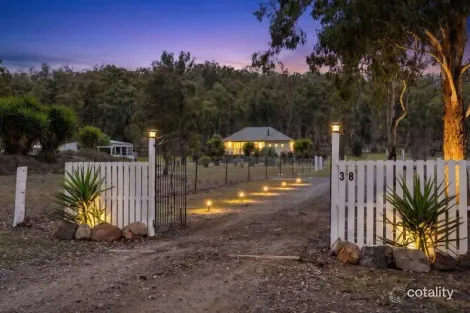 38 Tralee Rd, Pratten, QLD 4370