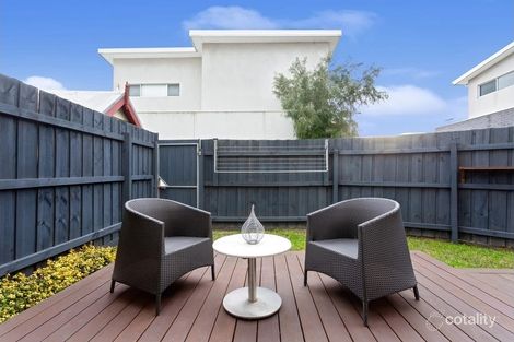 Property photo of 2/9-11 Kyle Road Altona North VIC 3025
