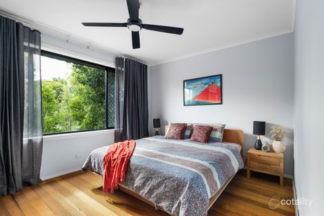 Property photo of 8 Nodding Avenue Frankston North VIC 3200