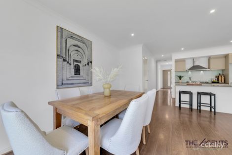 Property photo of 26 Neroli Crescent Truganina VIC 3029