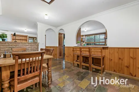 Property photo of 3 Ti-Tree Lane Koo Wee Rup VIC 3981