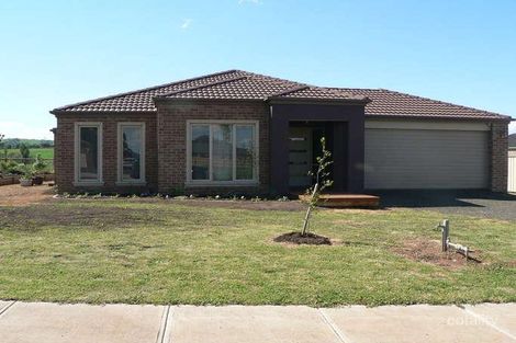 62 Shaw Dr, Romsey, VIC 3434