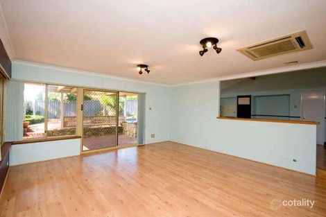 Property photo of 17 Deauville Place Connolly WA 6027