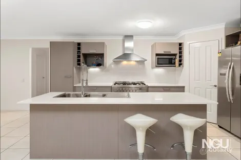 Property photo of 4 Aurelius Street Augustine Heights QLD 4300