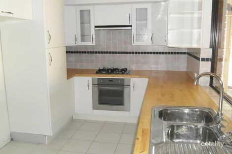 Property photo of 10 Crake Place Yangebup WA 6164
