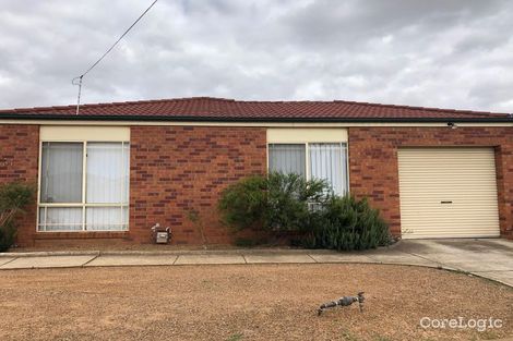 Property photo of 1/31 Lake Boga Avenue Deer Park VIC 3023