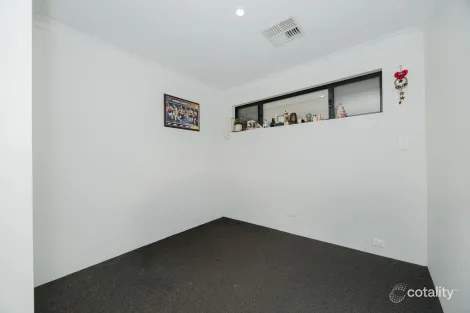 Property photo of 2 Fawk Corner Ballajura WA 6066