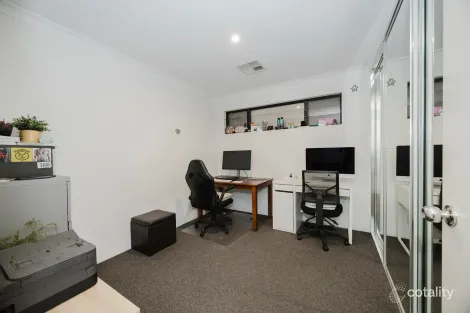 Property photo of 2 Fawk Corner Ballajura WA 6066