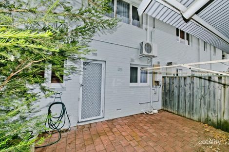 Property photo of 4/3 Derrington Crescent Balga WA 6061