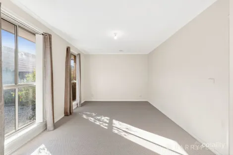 Property photo of 2/3 Second Avenue Hoppers Crossing VIC 3029