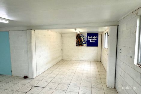 Property photo of 17 Lilliendal Avenue Sarina QLD 4737