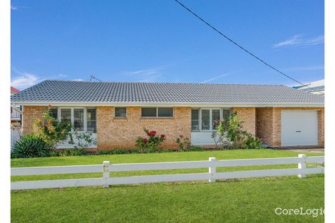 Property photo of 1546 Ocean Drive Lake Cathie NSW 2445