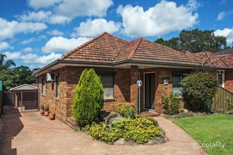 Property photo of 52 Caloola Crescent Beverly Hills NSW 2209