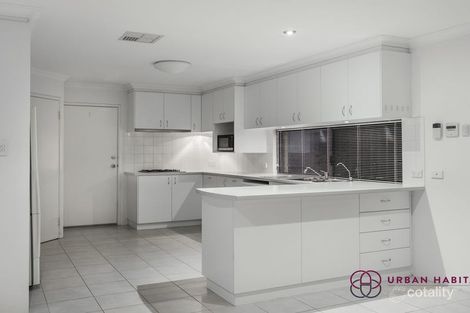 Property photo of 8 Bremer Way Success WA 6164