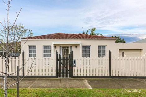 2a Dumaresq St, Brighton East, VIC 3187
