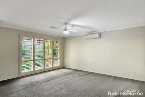 Property photo of 23 Hugh McKay Crescent Dunlop ACT 2615