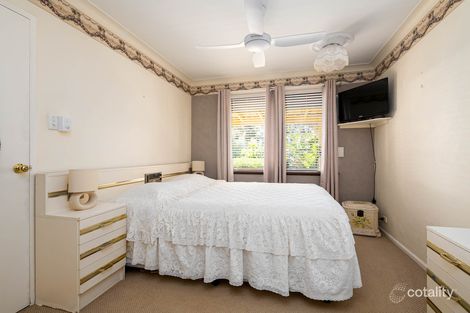 Property photo of 4 Newcombe Way Padbury WA 6025