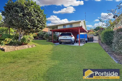 Property photo of 15 Boyd Avenue Lemon Tree Passage NSW 2319