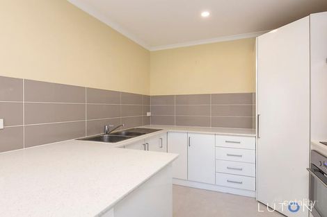 Property photo of 10 Foxlow Close Palmerston ACT 2913