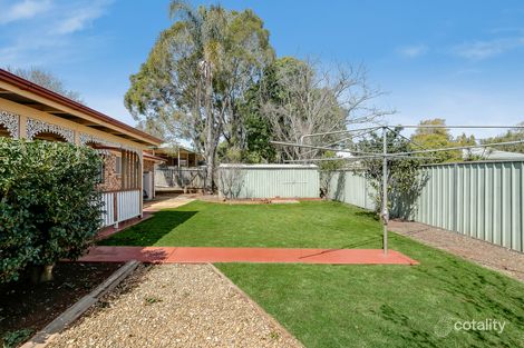 Property photo of 16 Ware Court Darling Heights QLD 4350