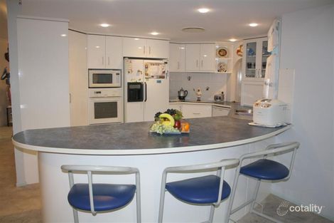 Property photo of 6 Bayview Drive Yamba NSW 2464