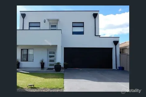 Property photo of 16 Harbour View Terrace Victor Harbor SA 5211