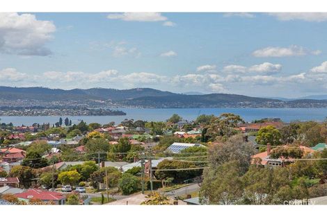 Property photo of 32 Valley Street West Hobart TAS 7000
