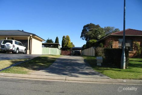 128 Cook Pde, St Clair, NSW 2759