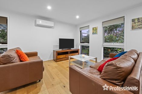 Property photo of 5 Nambour Drive Mooroolbark VIC 3138
