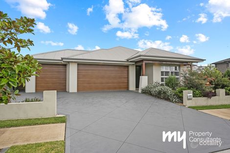 17 Phillips Ave, Oran Park, NSW 2570