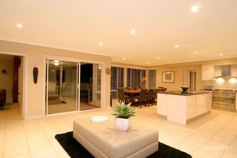 Property photo of 12 May Gibbs Way Frenchs Forest NSW 2086