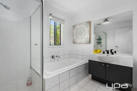 Property photo of 9 Johansen Place Darley VIC 3340