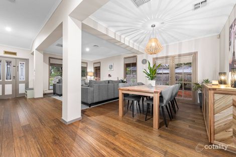 Property photo of 11 Monique Court Aspendale Gardens VIC 3195