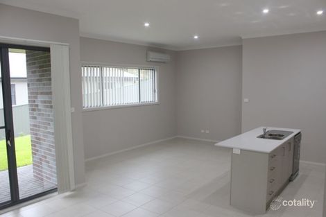 Property photo of 21 Beluga Drive Cameron Park NSW 2285