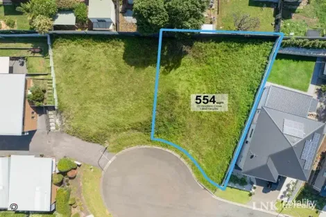 20 Hingston Cl, Lake Heights, NSW 2502
