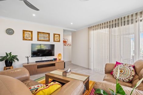 Property photo of 24 Pointer Place Southern River WA 6110