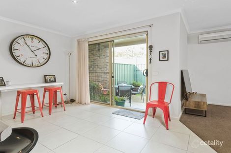 Property photo of 2/243 Mackenzie Street West Kangaroo Flat VIC 3555