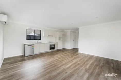 Property photo of 20 Maxim Drive Edmondson Park NSW 2174