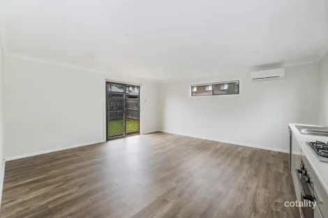 Property photo of 20 Maxim Drive Edmondson Park NSW 2174
